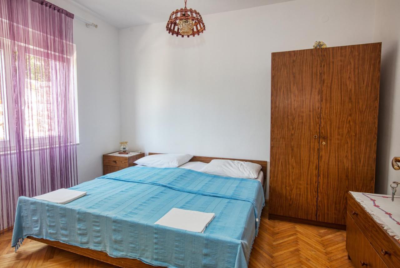 Apartments And Rooms By The Sea Tisno, Murter - 5128 Екстериор снимка