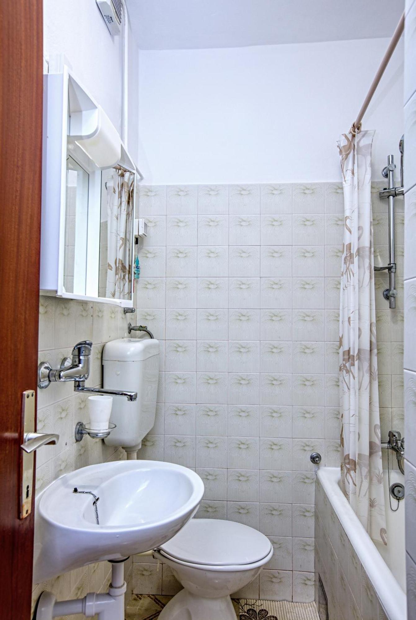 Apartments And Rooms By The Sea Tisno, Murter - 5128 Стая снимка